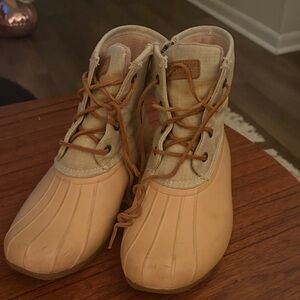 Sperry Beige Lace-Up Boots